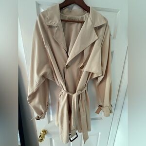 Calvin Klein Women's Trench Coat - Large